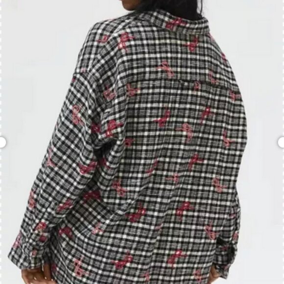 UO BDG Dani Embroidered Oversized Flannel Shirt Top New M - Picture 2 of 2